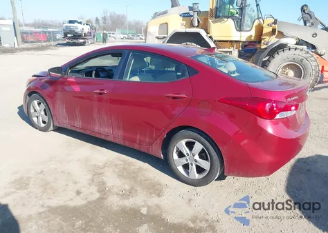 2013 Hyundai Elantra Gls z USA, uszkodzony, nr VIN 5NPDH4AE9DH273281
